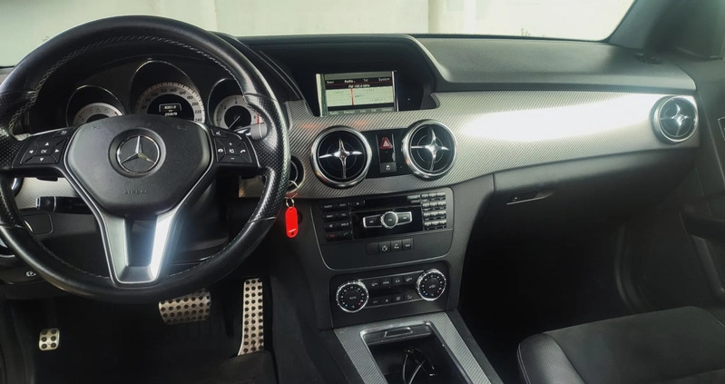 Mercedes-Benz GLK cena 74900 przebieg: 255000, rok produkcji 2013 z Pszczyna małe 106